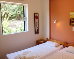 Koko talo/asunto Villa Thalia Sea View, Private Pool, 2 Bedrooms, 1 Bathroom. Eot Licensed. (Petalidi, Kreikka)