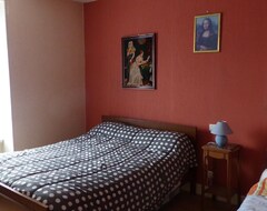 Toàn bộ căn nhà/căn hộ Holiday House Vergongheon For 1 - 5 Persons With 2 Bedrooms - Holiday Home (Vergongheon, Pháp)