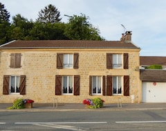 Toàn bộ căn nhà/căn hộ Le Globe - Lumes - Gîte (Lumes, Pháp)