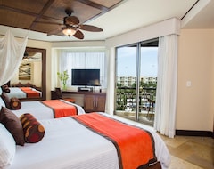 Dreams Riviera Cancun Resort & Spa - All Inclusive (Puerto Morelos, Mexico)