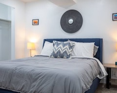 Cijela kuća/apartman Pets|long Stays|modern 3bd Relaxation Home (White City, Sjedinjene Američke Države)