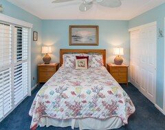 Hele huset/lejligheden Sea Haven Resort - 221, Ocean Front, 3br/2bth, Pool, Beach (Saint Augustine, USA)