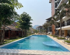 Khách sạn Remember Hotel (Vang Vieng, Lào)