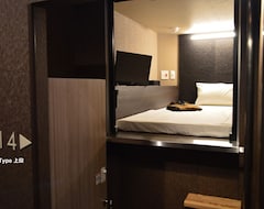 Hotelli Bizcourt Cabin Susukino - Caters To Men (Sapporo, Japani)