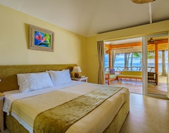 Khách sạn Coco Grove Beach Resort (Siquijor, Philippines)