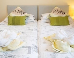 Otel The Firs Bed And Breakfast (Plymouth, Birleşik Krallık)