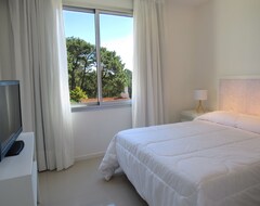 Khách sạn Emerald Apartments - Parrillero Exclusivo (Punta del Este, Uruguay)