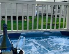 Tüm Ev/Apart Daire Luxury Hot Tub Retreat Caravan At Tattersall (Lincoln, Birleşik Krallık)