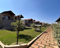 Khách sạn THE PREMIER GIR RESORT (Sasan Gir, Ấn Độ)