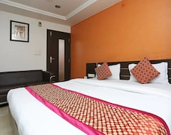 Khách sạn OYO 1552 Hotel Midland (Bhopal, Ấn Độ)