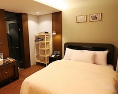 Namyangju Bukhangang Dolcecasa Hotel (Namyangju, Južna Koreja)