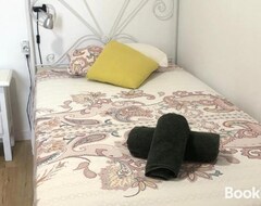 Casa/apartamento entero Habitacion con Smart tv en piso compartido con bano privado o compartido Malaga Sol (Málaga, España)