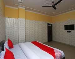 OYO 35493 Hotel MJ (Pataudi, India)
