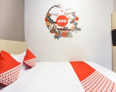 Hotel OYO 157 We Stay Residence (Surabaya, Indonesia)