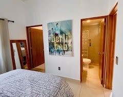 Casa/apartamento entero Beautifully Renovated Private 1 Bedroom Guesthouse (Zapotlán del Rey, México)