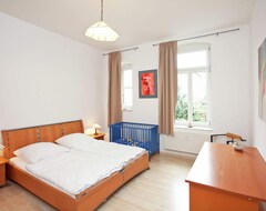 Cijela kuća/apartman Exclusive Apartment In The Beautiful Ore Mountains With Conservatory And Villa Park (Borstendorf, Njemačka)
