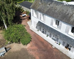 Toàn bộ căn nhà/căn hộ La Maison Blanche Du Fromage (Trévières, Pháp)