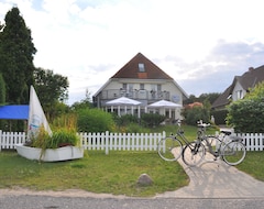 Khách sạn Hotel am Fleesensee (Malchow, Đức)