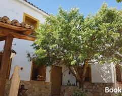 Toàn bộ căn nhà/căn hộ Casa Rural El Almendro (Villarrubio, Tây Ban Nha)