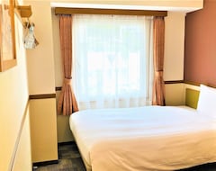 Hotel Toyoko Inn Atami Ekimae (Atami, Japón)