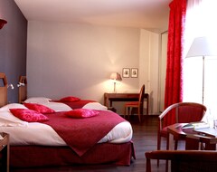 Hotelli Logis Burnel Et La Cle Des Champs (Rouvres-en-Xaintois, Ranska)