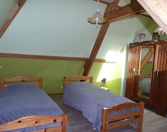 Toàn bộ căn nhà/căn hộ Cottage 6 People 3 Bedrooms 9km From The Beach (Saint-Tricat, Pháp)
