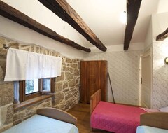 Hotel Holiday House In Quiet Surroundings With Pool (Buzet, Croatia)
