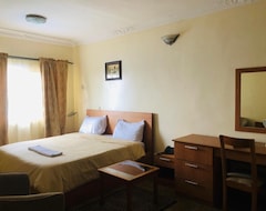 Khách sạn The Cheery Manor Hotel (Lekki, Nigeria)