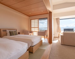 Khách sạn One Niseko Resort Towers (Niseko, Nhật Bản)