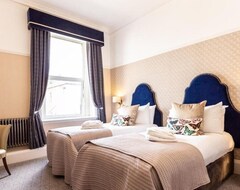 QUEEN S HOTEL (Portsmouth, United Kingdom)
