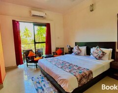 Hotel in GOA With Swimming Pool ,Managed By The Four Season - Close to Baga Beach (Velha Goa, Indien)