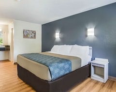 Hotel Quality Inn & Suites (Columbus, Sjedinjene Američke Države)