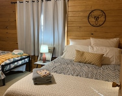 Casa/apartamento entero Family Cabin With Spectacular Views! (Heavener, EE. UU.)