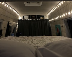 Koko talo/asunto Van Camping - Do Something Different! (Landrum, Amerikan Yhdysvallat)
