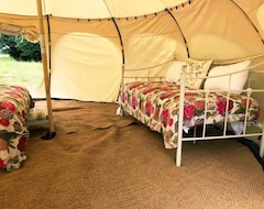Hotel Goblin Coombe Glamping (North Somerset, Reino Unido)