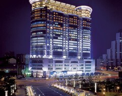 Otel Su Ning Universal (Nanjing, Çin)