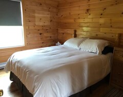 Hotel Reids Stanhope Chalets (Oyster Bed Bridge, Canada)