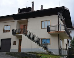 Toàn bộ căn nhà/căn hộ Beautiful 90 M2 Apartment In A Country House (Paularo, Ý)