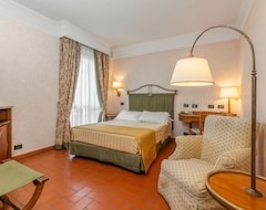 Khách sạn Hotel La Pergola (Magliano Sabina, Ý)