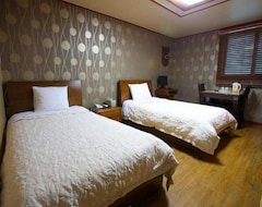 Khách sạn Hotel Hue (Jeongseon, Hàn Quốc)