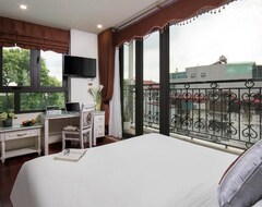 Hotelli Trangtrang Premium Hotel & Sky Bar (Hanoi, Vietnam)
