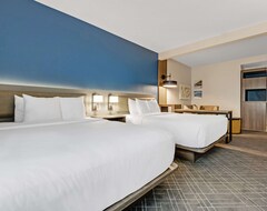 Hotel Comfort Suites Chesapeake - Norfolk (Chesapeake, USA)