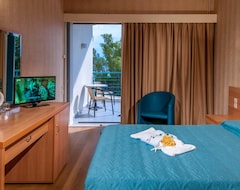 Hotelli Hotel Florida Blue Bay Resort & Spa (Psathopyrgos, Kreikka)