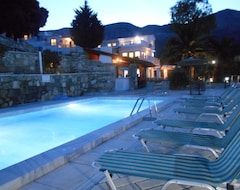 Хотел Kinira Beach (Кинира, Гърция)