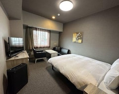 Hotel Route Inn Miyakonojo (Miyakonojo, Japón)
