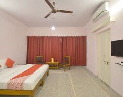 Hotel OYO 19597 Pink Palace (Jaipur, India)