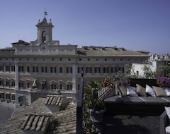 Khách sạn Colonna Palace (Rome, Ý)