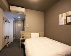 Khách sạn Hotel Route-inn Kuwana (Yokkaichi, Nhật Bản)