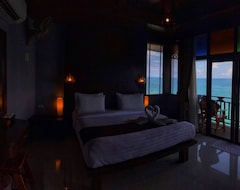 Hotelli Diamond Cliff Beach (Krabi, Thaimaa)