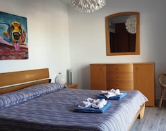 Hotelli Los Cristianos 3 Dormitorios (Arona, Espanja)